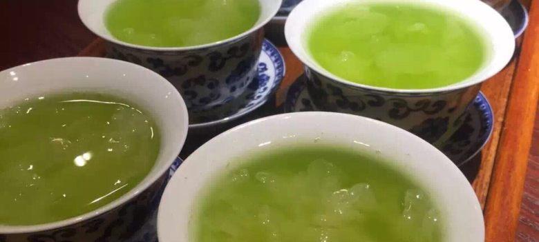 铁皮石斛银耳羹的做法与营养价值（炎炎夏日，来一碗滋补清凉的铁皮石斛银耳羹！）-第3张图片-美味行家