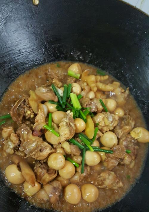 蒜薹鹌鹑蛋的美食做法（清香味浓，口感细腻的家常做法）-第3张图片-美味行家