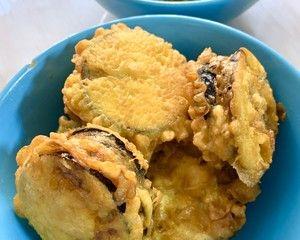 五分钟炸茄盒轻松解决（快手美食制作秘诀，让你轻松上手）-第3张图片-美味行家