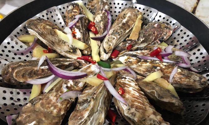 美食探秘——香酥生蚝（口感鲜美、营养丰富，烹调技巧一学就会）-第1张图片-美味行家