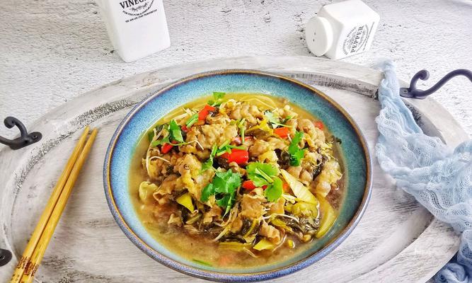 酸菜炒肥牛（家常美食，鲜香可口）-第2张图片-美味行家