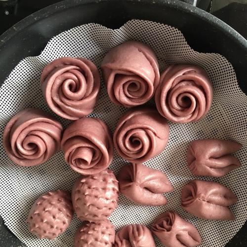 紫螺花馒头的做法（一种色香俱佳的美食）-第3张图片-美味行家