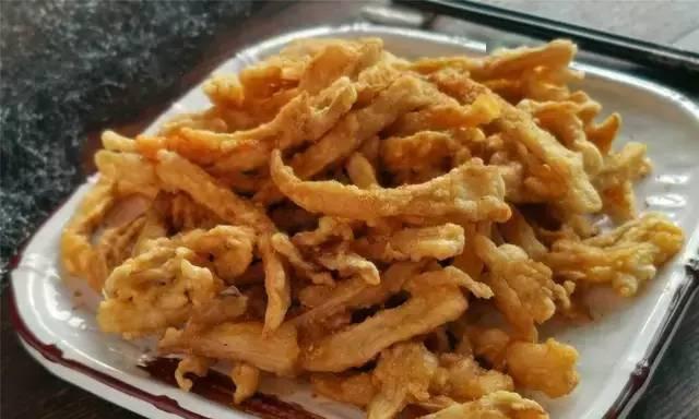 美味香酥蘑菇的制作方法（用新鲜蘑菇和香脆面包屑打造最佳口感）-第2张图片-美味行家