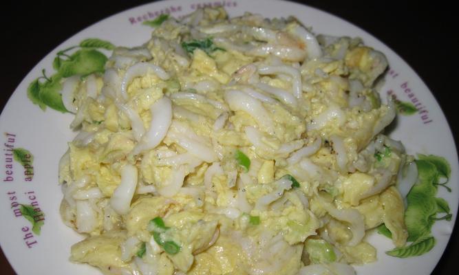 香煎银鱼鸡蛋的做法及烹饪技巧（香煎银鱼鸡蛋的做法及烹饪技巧）-第2张图片-美味行家