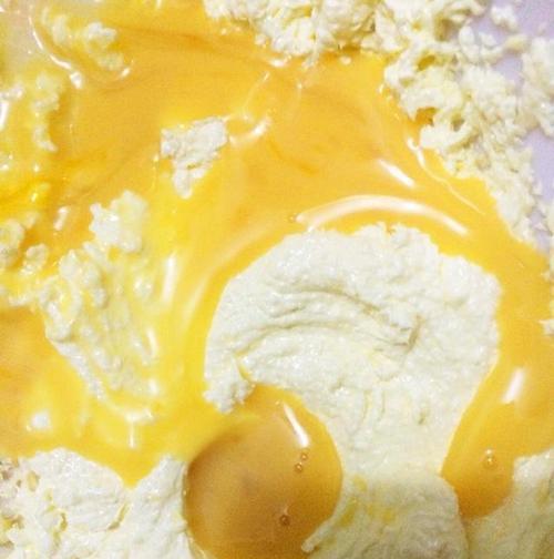 手工制作腰果咖啡黄油小饼干（做出口感香脆、口感浓郁的咖啡饼干）-第1张图片-美味行家