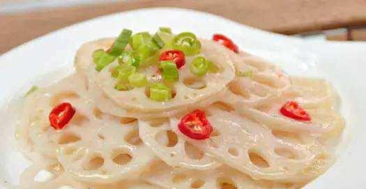 蒜蓉藕片的做法（香脆可口，营养美味）-第1张图片-美味行家