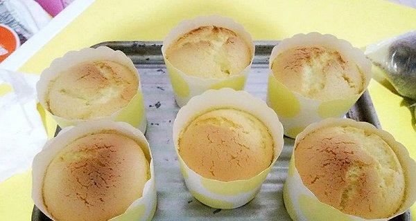 手工制作小杯子蛋糕（用简单的材料、轻松做出美味小蛋糕）-第1张图片-美味行家