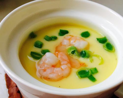 虾仁豆腐鸡蛋羹——宝宝辅食加的好选择（营养丰富的宝宝辅食，虾仁豆腐鸡蛋羹）-第3张图片-美味行家