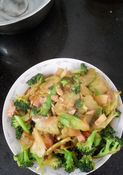 家常菜谱（简单易做，健康美味，营养丰富）-第3张图片-美味行家