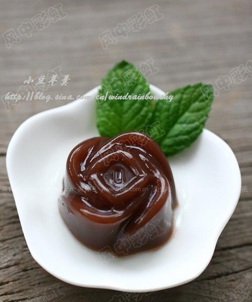 小豆羊羹速成法（用三步制作美味小豆羊羹，省时又省力！）-第3张图片-美味行家