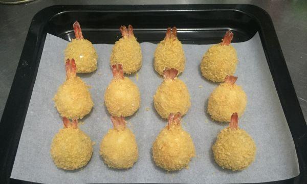 用天妇罗调制的美味土豆虾球（简单易学的日式料理）-第2张图片-美味行家
