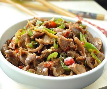 爽脆下饭菜大（分享15款开胃美食，让你大快朵颐）-第1张图片-美味行家