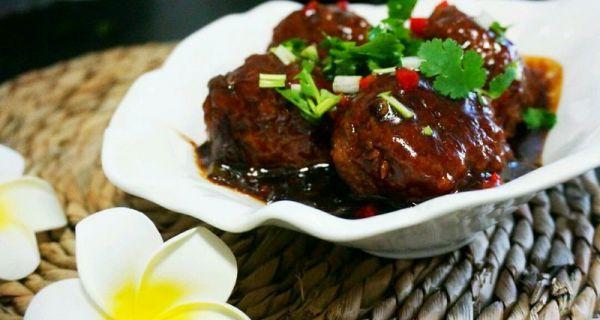 日式酱油丸子的制作方法（传承日本美食文化的味蕾盛宴）-第1张图片-美味行家