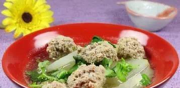日式酱油丸子的制作方法（传承日本美食文化的味蕾盛宴）-第2张图片-美味行家