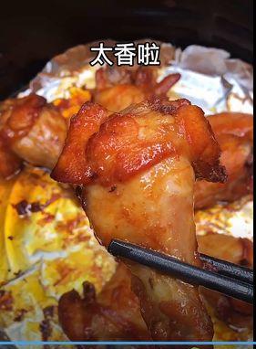 新奥尔良烤翅根制作秘籍（味道浓郁鲜美的美式烤翅，从厨房到餐桌全程揭秘！）-第3张图片-美味行家