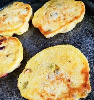 香蕉饴制作指南（手把手教你制作美味可口的香蕉饴，轻松享受甜蜜时光！）-第1张图片-美味行家