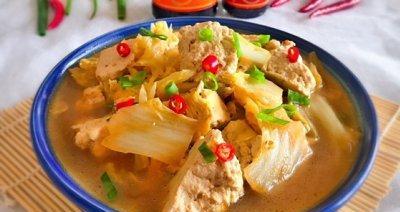 家常炖豆渣，小白菜清爽美味（一道营养又美味的素菜汤）-第1张图片-美味行家