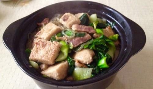 家常炖豆渣，小白菜清爽美味（一道营养又美味的素菜汤）-第3张图片-美味行家