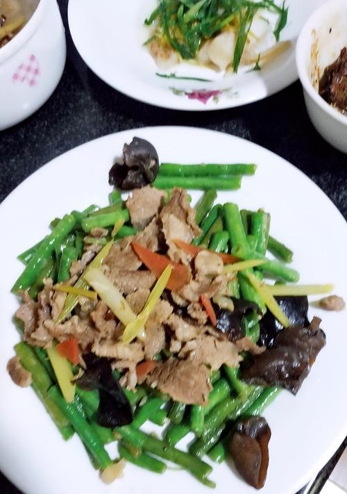 美味健康（健康佳肴，猪耳朵与豆角的完美搭配）-第2张图片-美味行家