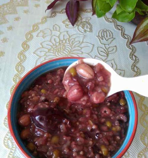 健康美味，轻松自制新八宝粥（一份美食，一份心意；DIY健康宝典，新八宝粥）-第3张图片-美味行家