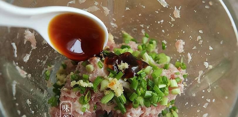 用大米和蔬菜，营养又美味的一餐（用大米和蔬菜，营养又美味的一餐）-第2张图片-美味行家