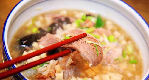 陕西特色美食——肉夹馍制作方法（手把手教你制作正宗肉夹馍，吃货福利来啦！）-第1张图片-美味行家