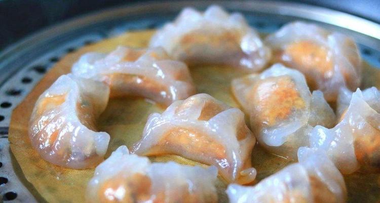 用土豆淀粉做的美味蒸饺（做法详解，让你尝到口感更佳的蒸饺）-第1张图片-美味行家