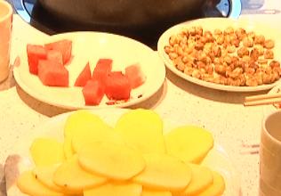 清凉夏日，DIY西瓜绿豆冰（口感清爽，营养丰富的夏日饮品）-第3张图片-美味行家