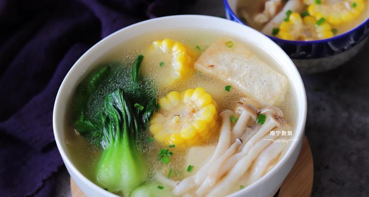 一碗三鲜的做法（家庭美食，营养丰富的佳肴）-第1张图片-美味行家