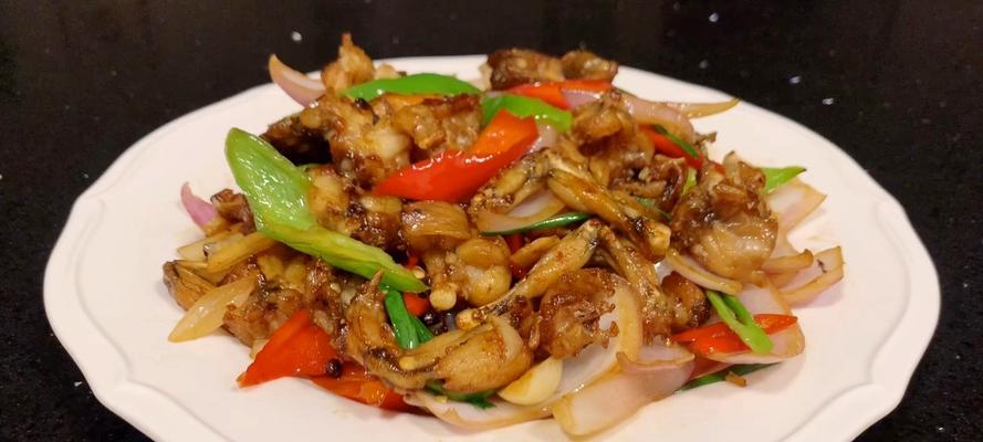 香辣田鸡的做法（超级下饭的家常菜）-第3张图片-美味行家
