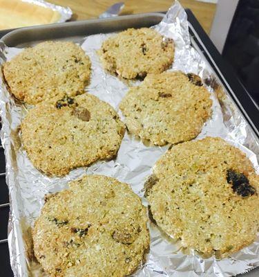 自制燕麦能量饼干（传统口感，低脂低糖，营养早餐首选）-第1张图片-美味行家