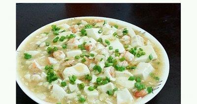 虾仁豆腐毛豆汤的做法（美味又健康的清汤佳肴）-第1张图片-美味行家