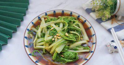 油泼小白菜的制作技巧和口感（油泼小白菜的制作技巧和口感）-第1张图片-美味行家