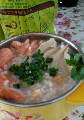 美味粥品之以什锦海鲜粥的做法（轻松学会做海鲜粥，让味蕾大开）-第1张图片-美味行家