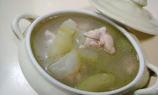 如何制作以兔肉补虚汤（家中自制兔肉汤治疗身体虚弱）-第3张图片-美味行家