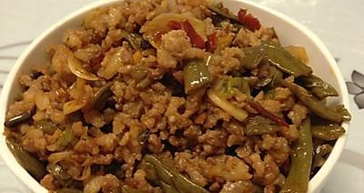 美味家常菜——酸豇豆肉沫（健康美食，营养搭配）-第1张图片-美味行家