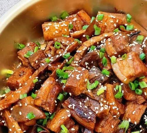 五花肉烧干笋（家常美食）-第1张图片-美味行家