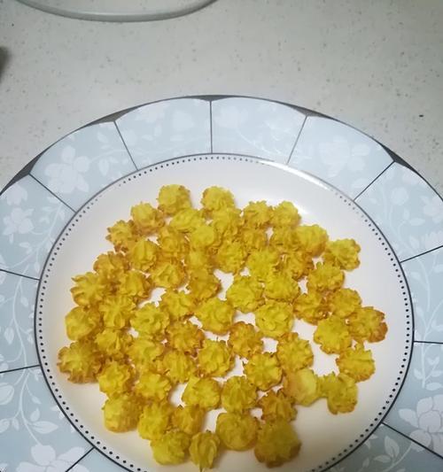 香烤土豆塔的制作方法（用食材和技巧打造完美土豆塔）-第2张图片-美味行家
