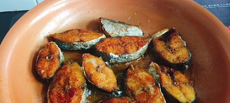 以香煎酱烧鲅鱼，美味佳肴食之享受（打造香气四溢的烧鲅鱼，独特做法大揭秘）-第2张图片-美味行家