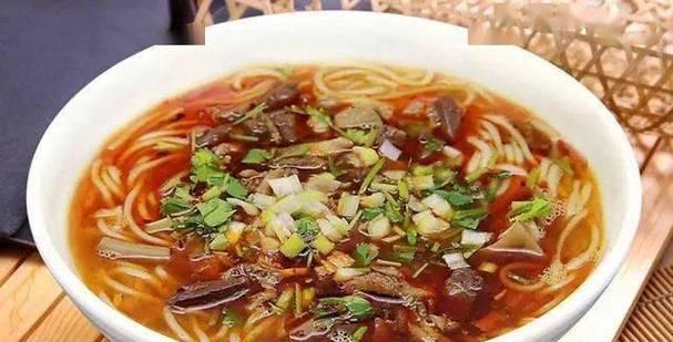 美味土豆粉条烩羊杂的做法（传统美食重口味餐桌必备）-第2张图片-美味行家