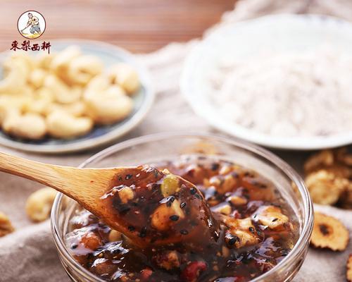 五谷坚果湖美食探秘（发现美食新天地，品尝五谷坚果湖的独特魅力）-第1张图片-美味行家