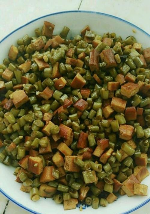 家常美食（清爽美味的素食佳肴，简单易学一试就爱上）-第3张图片-美味行家