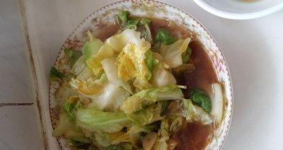 糖醋包菜的制作方法（口感酸甜可口，家常菜的必备佳品）-第2张图片-美味行家