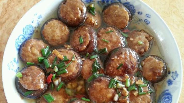 美味可口的香菇酿肉丸子（做法简单，口感丰富多样，营养丰富）-第3张图片-美味行家