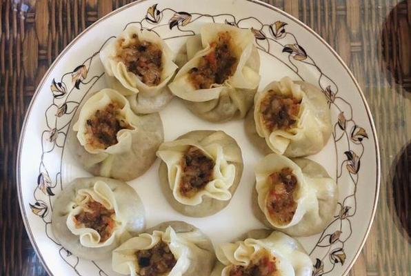 蒸烧麦的制作方法（一种简单易学的美食制作）-第3张图片-美味行家