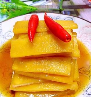 日式美食，炒萝卜皮的新口味（尝鲜一下，日本料理的另类选择）-第1张图片-美味行家