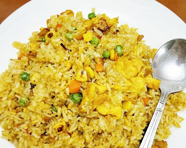 美味简单！做一份以什锦吐司咖喱炒饭-第2张图片-美味行家