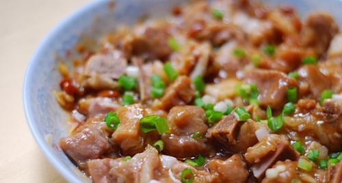 快手微波炉蒸排骨（15分钟烹饪，健康美味）-第3张图片-美味行家