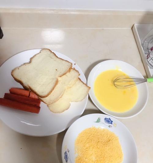 如何制作美味的以吐司火腿爱心饼？（用心制作，做出爱的味道）-第3张图片-美味行家