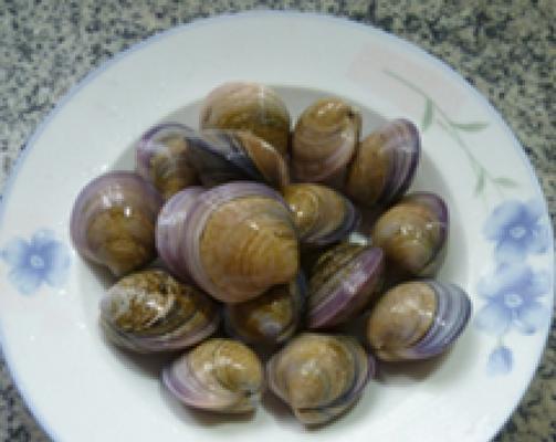 夜开花圆蛤汤的美味煮法（用土作的传统美味，让你尝到深海鲜味）-第2张图片-美味行家